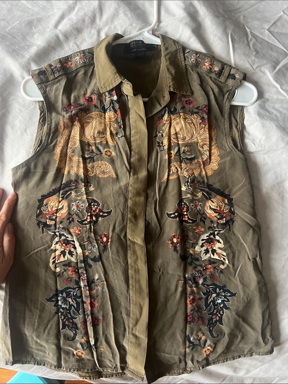 All Saints 100% silk Olive Sleeveless Button-Down shirt floral western pattern